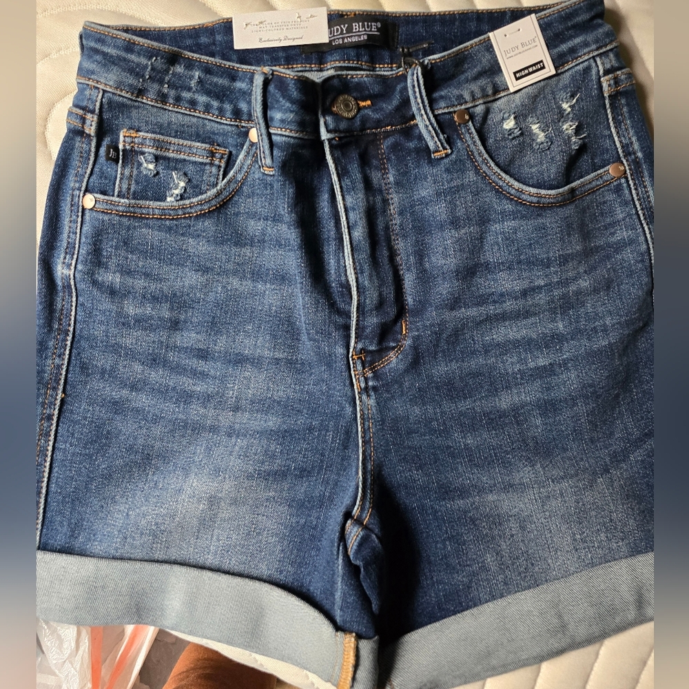 Judy Blue denim shorts